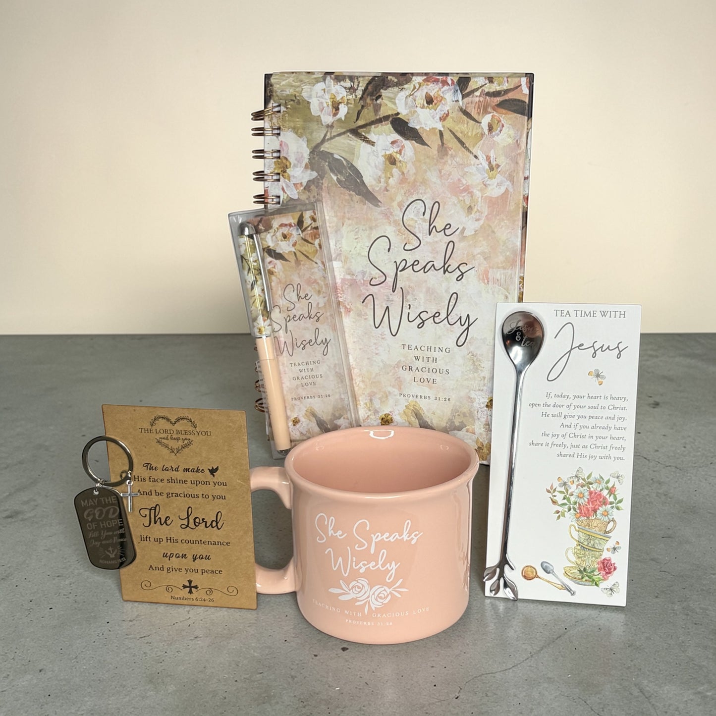 She speaks Wisely-Gift Box